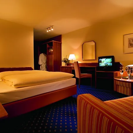 Sieben Welten & Hotel