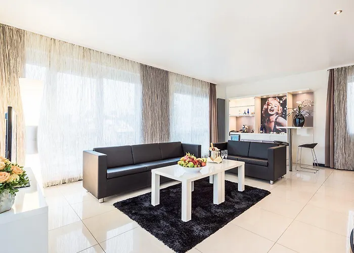 Hotel Sieben Welten & 4*